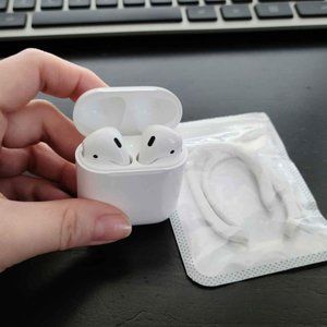 Apple airpods 2nd generation